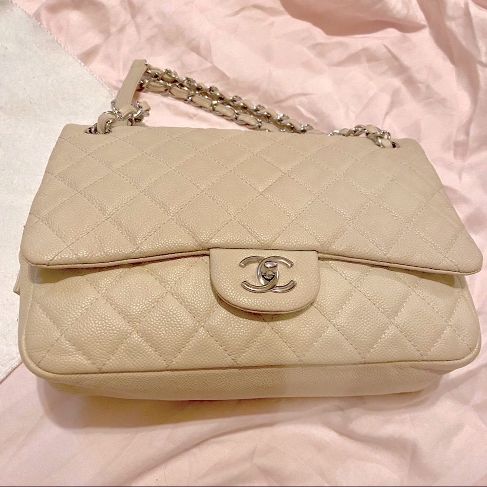 CHANEL JUMBO Easy Flap!!!! Almost new!!! - Picture 1 of 11